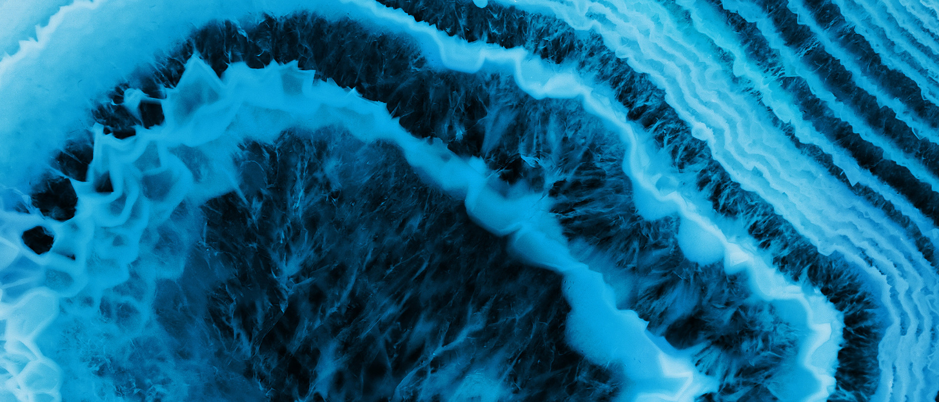 Generic Header 11 wave detail image